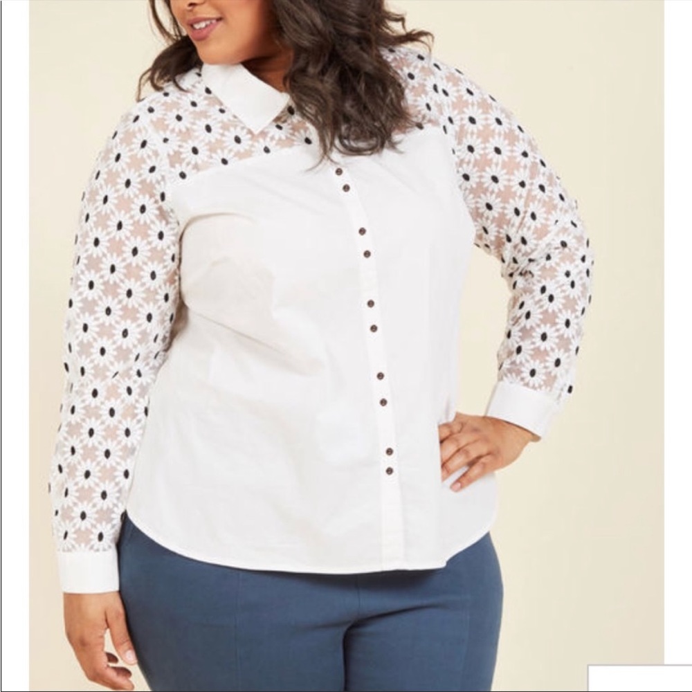 Modcloth Daisy Floral Embroidered Long Sleeve Button Down Blouse Size 2X Womens